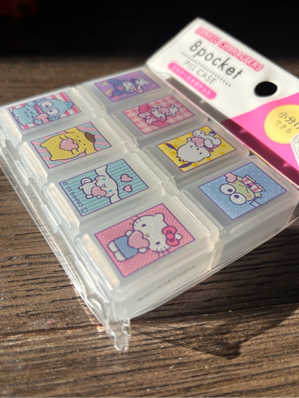 Sanrio Characters 8 Pocket Pill Case Daiso Japan Kawaii Organizer Hello Kitty - Picture 3 of 5